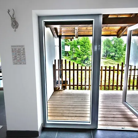 12 * Bodensdorf
